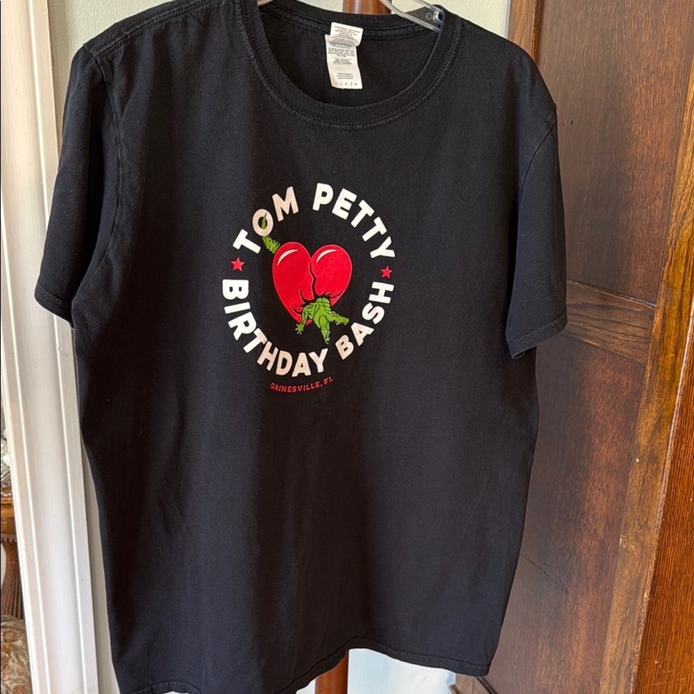 Tom Petty Birthday Bash Black T-Shirt Size Large